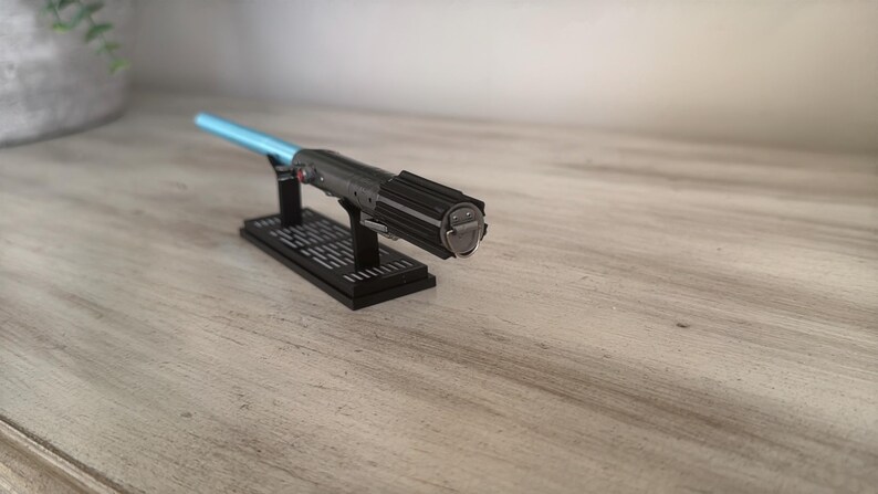 Anakin Luke Skywalker Legacy Lightsaber Pen | Hand-Painted 3D Print Graflex Detail (Display Stand) image 4