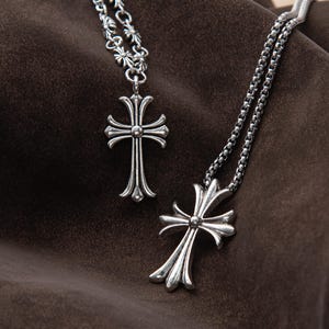 Colares com pingente de flor de prata e cruz, colar com punhal, colar punk, presente para ele, presentes de joias de prata, design estilo CH