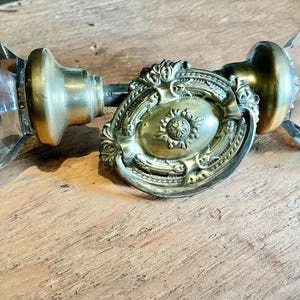 Vintage Brass Victorian Drawer Pull: Floral Rosette Cabinet Hardware