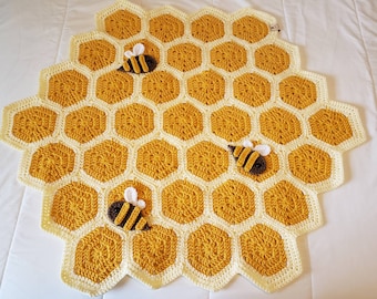 Hand Crocheted Baby Bumble Bee baby blanket throw