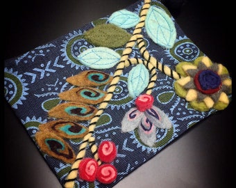 Jewelry pouch #2...decorative pouch, fabric pouch,