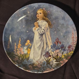 Twinkle, Twinkle, Little Star numbered collector&#39;s plate with original box and certificate - 1988