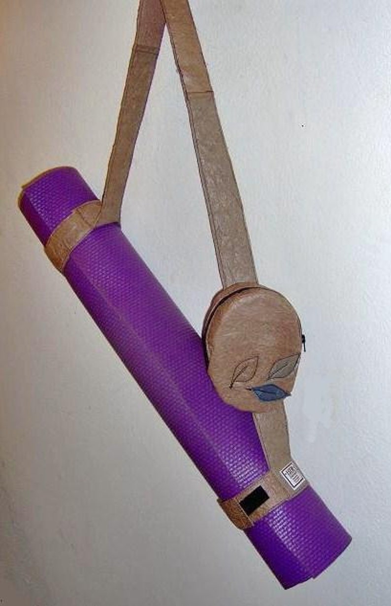 Eco Friendly Yoga Mat Shoulder strap image 1