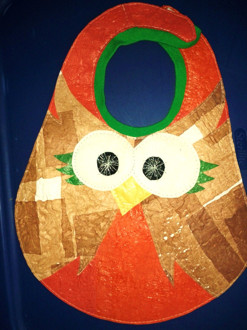 Fused Plastic Owl Bib image 1