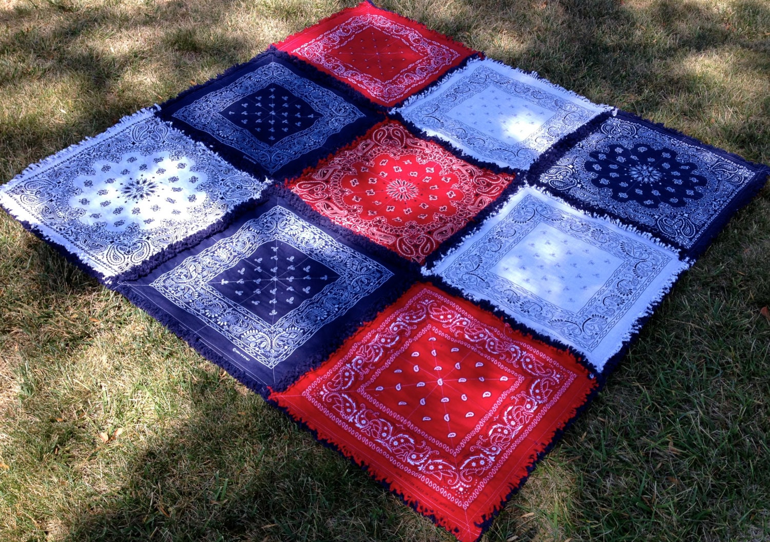 Bandana Rag Quilt Picnic Blanket: Red White Blue Handkerchief Quilt - Etsy