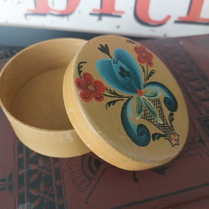 Precious Vintage Rosemaling Trinket Box Jewelry Holder Handpainted Norway Scandinavian Decor Hand Painted Free Shipping!