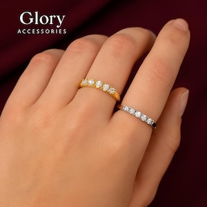 0.7CT Moissanite Wedding Band – 925 Sterling Silver Stackable Engagement Ring for Women, D Color VVS1 Stones by Smyoue