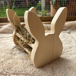 Handmade Bunny Hay Feeder | Hay holder Rack for bunnies - Rabbits - Guinea pigs and Small Animals. Rabbit Enrichment Toys