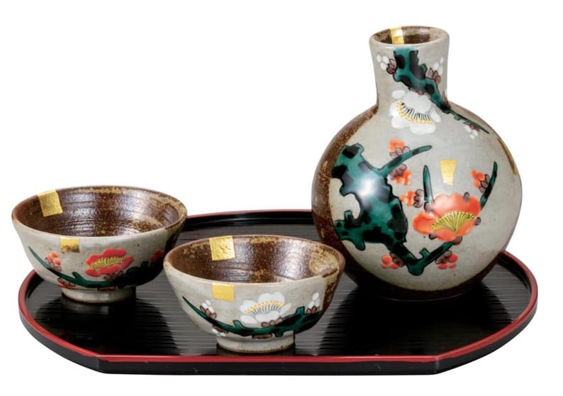Kutani Ware Sake Set Silver