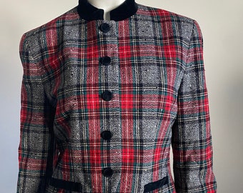 Vintage 90's Pendelton Wool Tartan Plaid con cuello de terciopelo negro Chaqueta ajustada Chaleco Estilo tradicional Preppy Cottage Core Tamaño M / L