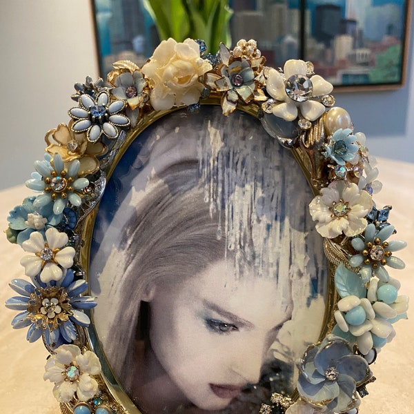 Fabulous Small Oval Vintage Jeweled Picture Frame One Of A Kind Array of Embellished Blue and White Flower Pins with Rhinestones Size 6”x5”