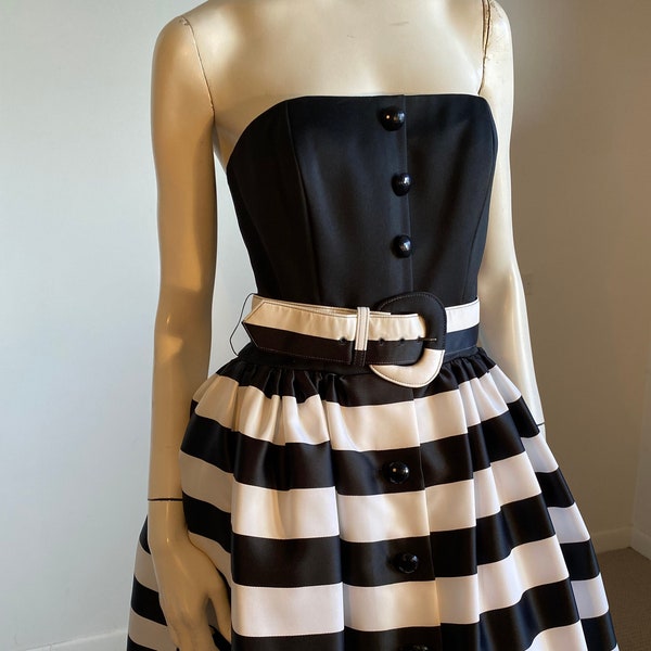 Outstanding Beyond Fabulous Victor Costa for Neiman Marcus 1970’s Black and White Stripe Strapless Evening Gown Serious Barbie Vibe Size M