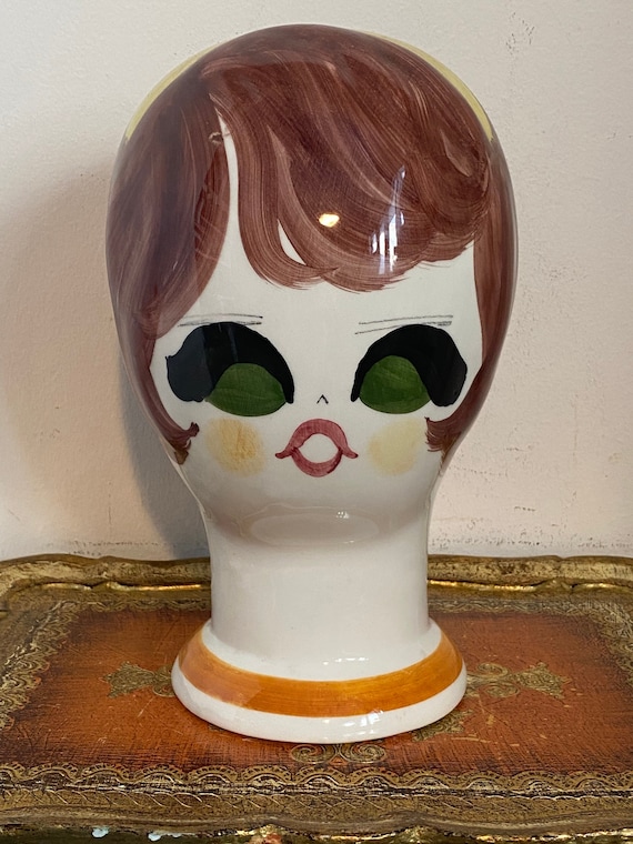 Female Hand Painted Mannequin Head For Wig And Hat Display Female Hand Painted Mannequin Head For Wig And Hat Display