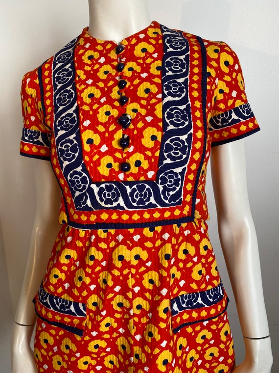 MOD Bright Quilted Cotton 70s Joan Leslie by Kasp… - image 3