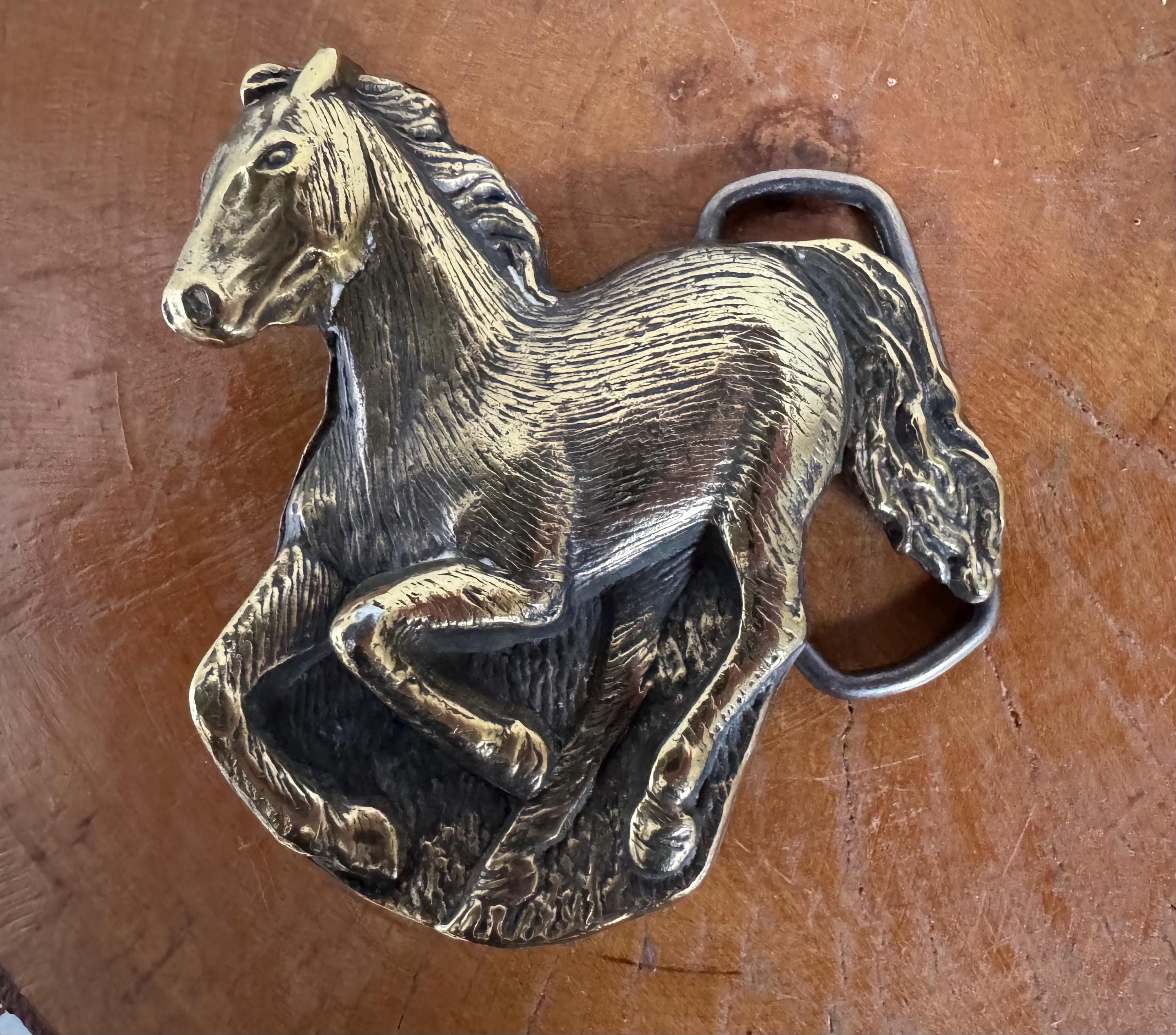 ヴィンテージ 60 年代 ブロンズ 馬のシルエット ベルト バックル 光沢
