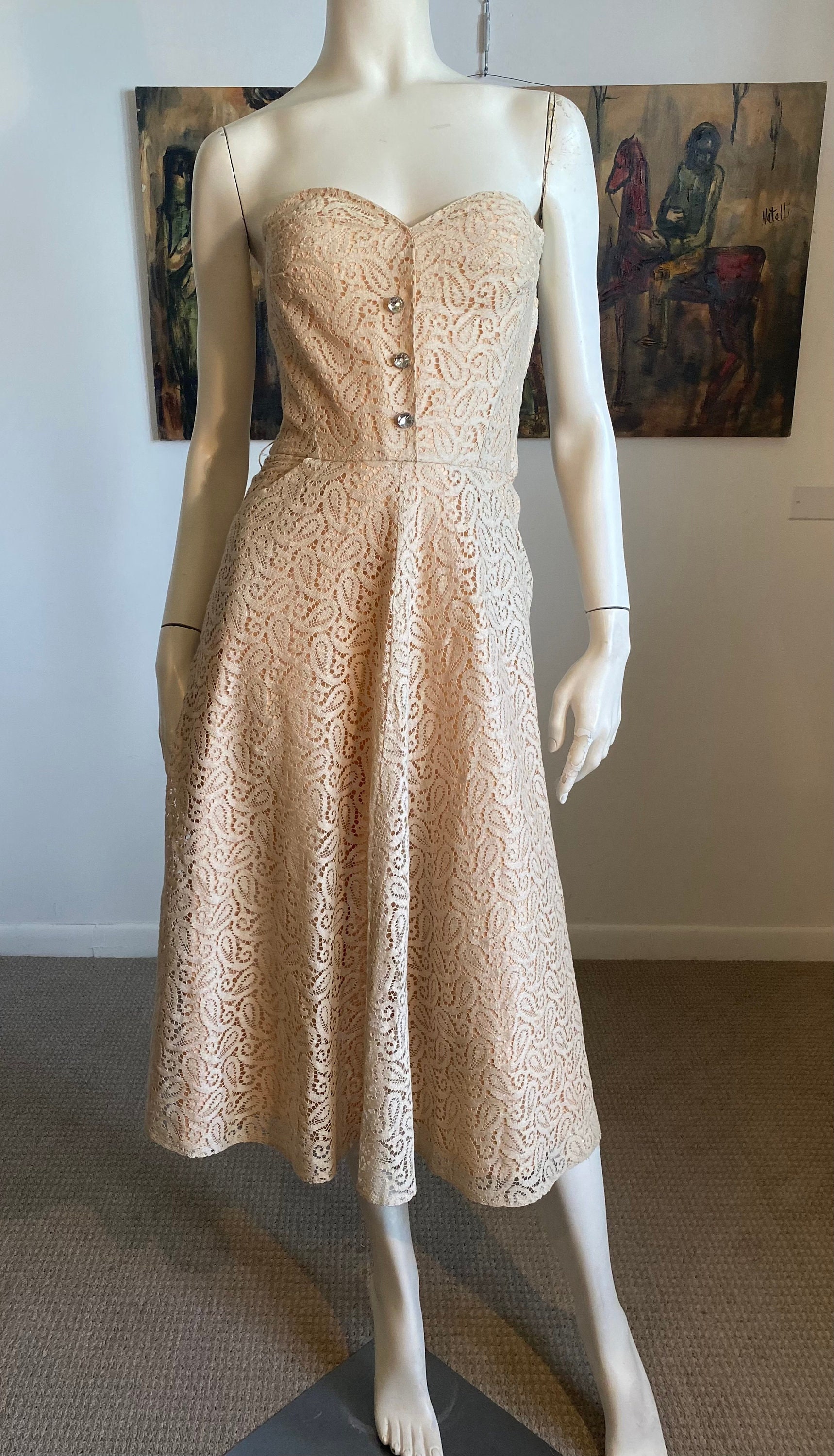 Late 1940's Stunning Strapless Beige Lace Party Dance Dress Midi Length  Rhinestone Buttons Side Slit Pockets by Louis Musman Size S/M - Etsy