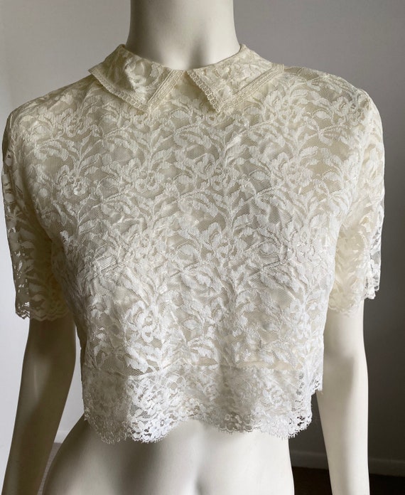 Vintage 70's/80's Does the 40's Ivory Lace Prim an