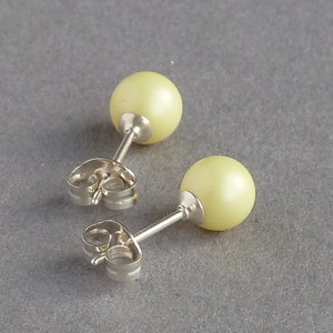 Lemon Stud Earrings - Pastel Yellow Swarovski Pearl Studs - Pale Yellow Bridesmaid Jewellery - Light Yellow Stocking Fillers - Post Earrings