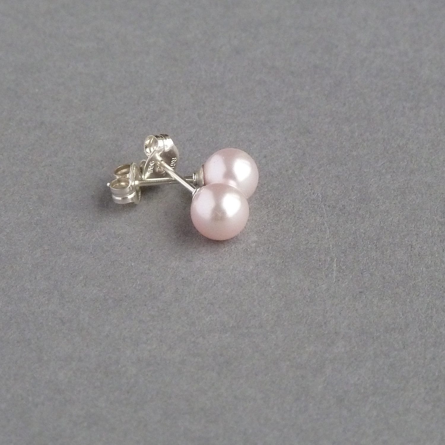 6mm Blush Pink Stud Earrings Small Pale Pink Swarovski Pearl Etsy UK
