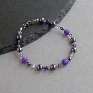 Purple Beaded Pearl Bracelet - Colourful Single Strand Bracelets - Royal Purple Wedding Jewellery for Mother of Bride/Groom - Gifts for Her