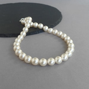 Chunky Cream Pearl Necklace - Ivory Glass Pearls - Simple Mother of the Bride Jewellery - Single Strand Pearl Necklaces for Weddings/Gifts