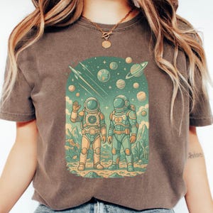 Retro Space Battle T-Shirt, Vintage Sci-Fi Galaxy Tee, Astronaut Cosmic Shirt, Geeky Space Gift, Astronomy Lover Gift, Galaxy Vintage Style