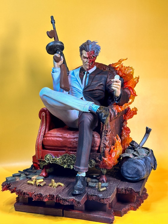 DC Comics Two-face 1:6 Scale Custom Statue Batman Villain (read