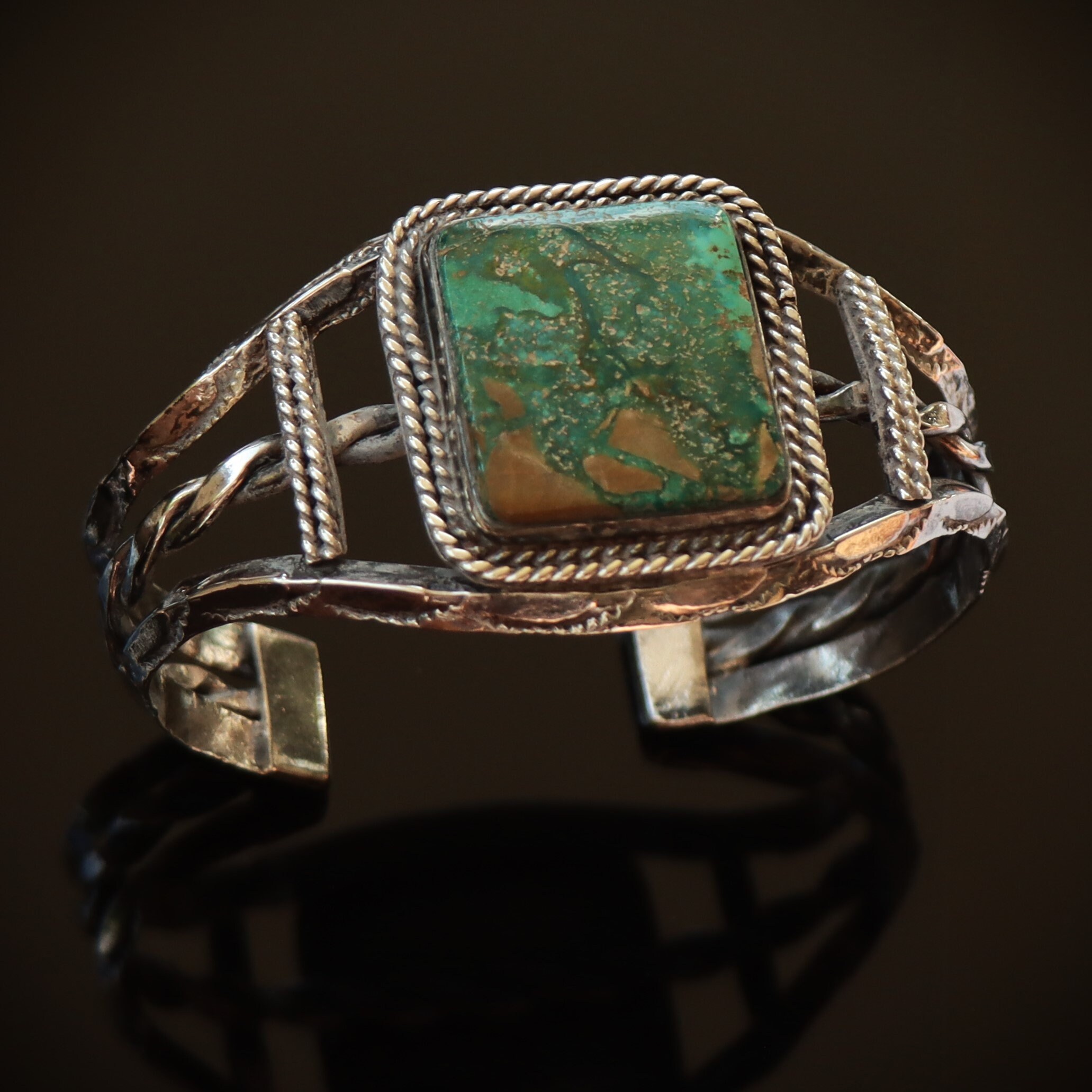 Gorgeous Vintage Navajo Sterling Silver Sand Cast Twist