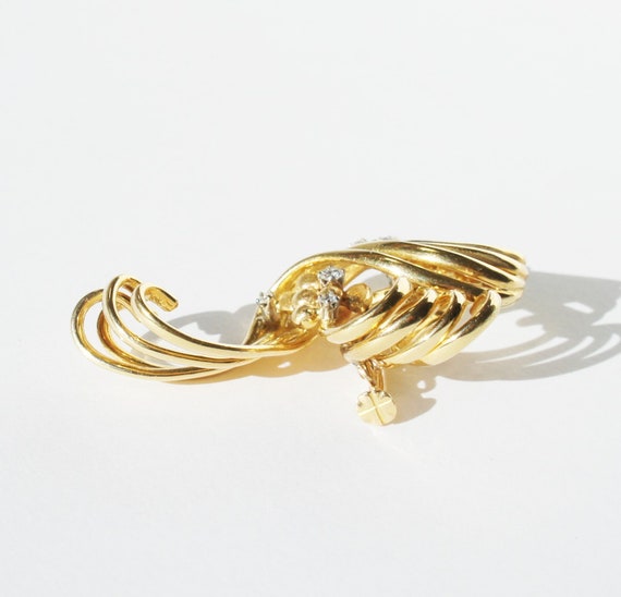 Mid Century Modern 14k Gold Diamond Ribbon Scroll… - image 4