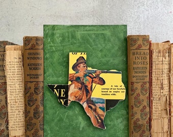 Texas State Shape Sign Made with Upcycled Vintage Book Covers and  Book Pages Unique Recycled Eco Friendly 9x6.5