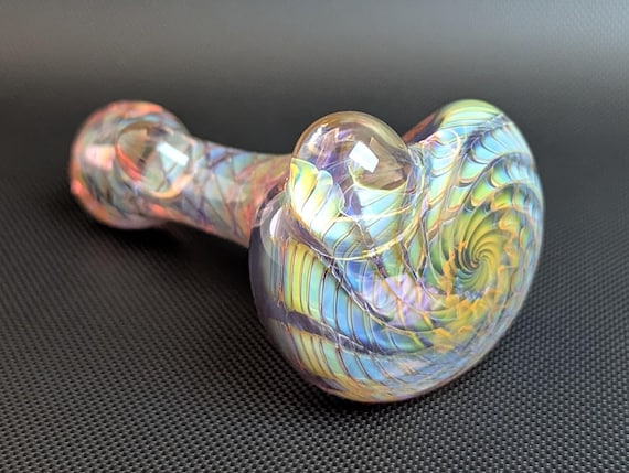 Color Changing Purple Glass PipeSilver and Gold Fuming Vortex Pattern and Wrap and Rake