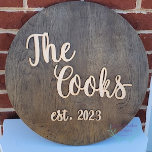 Round Wood Wedding Guest Book Alternative: Personalized Wedding Sign