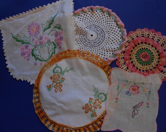 Vintage Linens, Five Pieces, Crochet, Embroidery