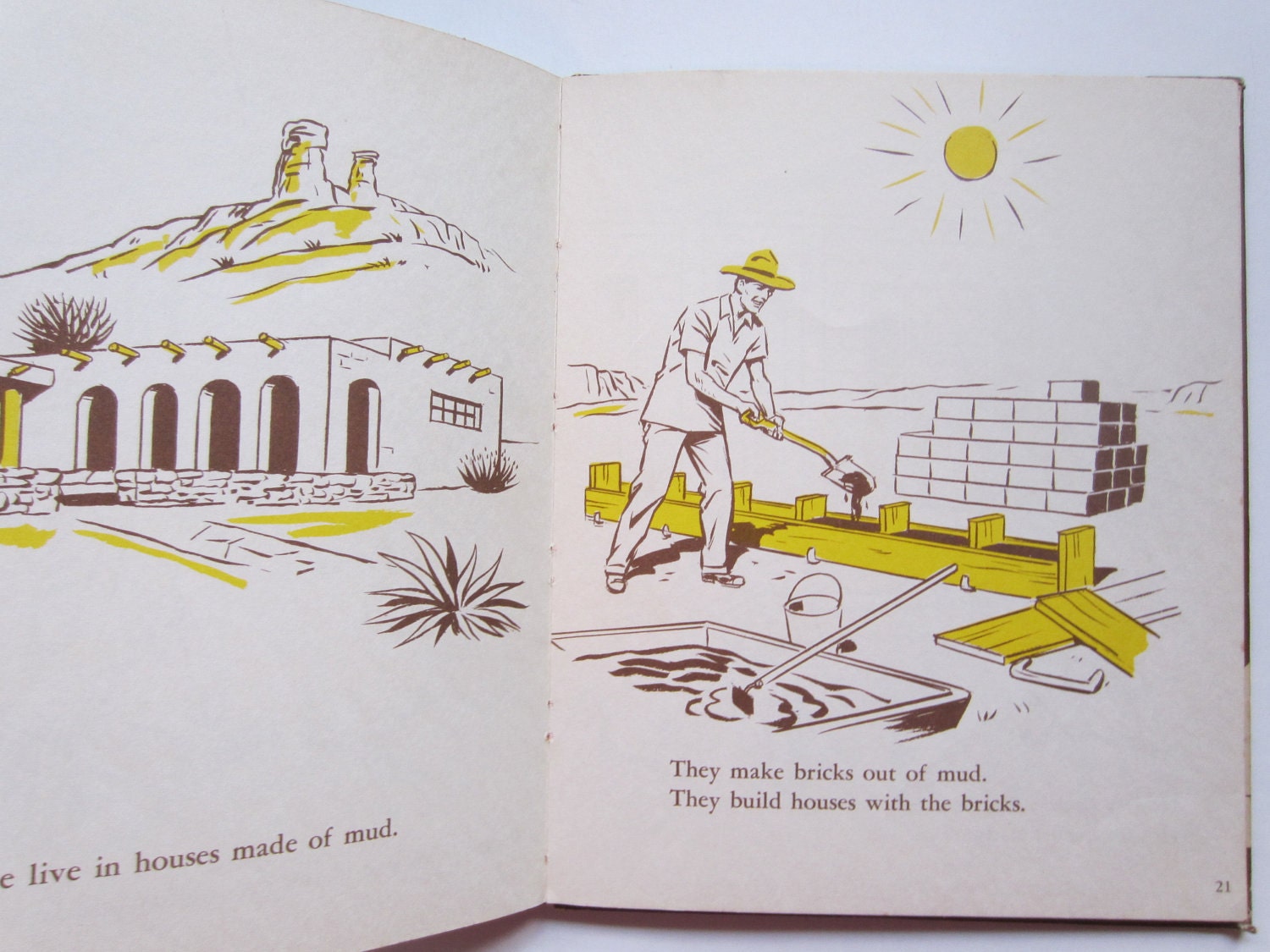 アメリカ　LET’S FIND OUT ABOUT HOUSESヴィンテージ絵本 Let's Find Out About Houses, a Vintage Children's Book - Etsy Canada