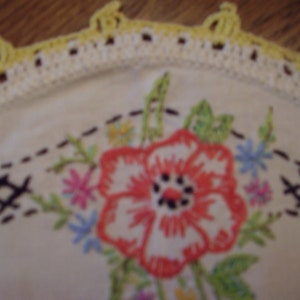 Vintage Embroidered Dresser Set image 5