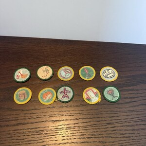 Set Of Vintage 10 Girl Scout Badges 1963-1980 image 2