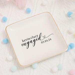 Engagement Gift for Couple,Personalized Wedding Ring Dish Gift for Her,Gift For Bride and Groom,Bridal Shower,Bridesmaid Anniversary Gift