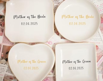 Personalized Ring Dish, Mother of the Bride/Groom Trinket Dish, Wedding Trinket Tray, Bridal Shower Gift, Gift from Daughter, Gift for Mom