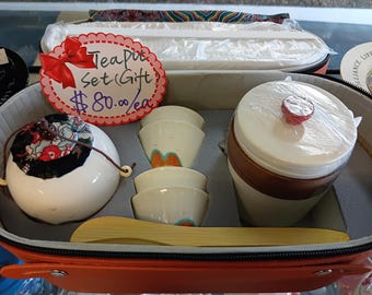 Premium Teapot Gift Set Travel Case Included