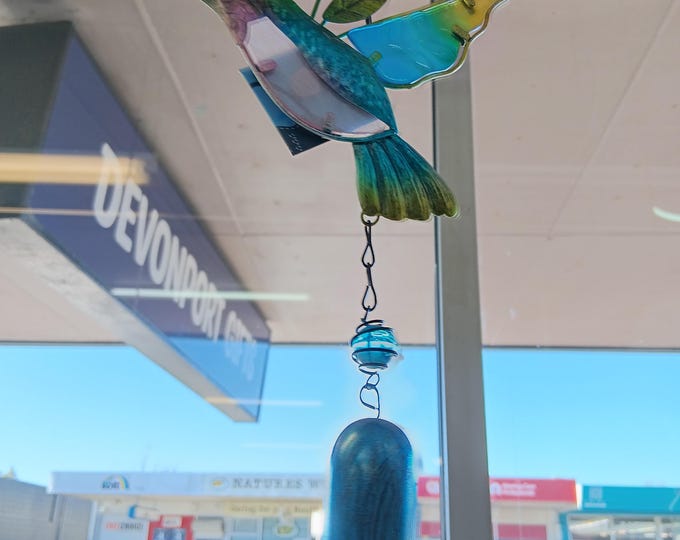 Stained Glass Hummingbird Wind Chime Colorful Hanging Garden Decor  Sun Catcher with Bell Nature-Inspired Gift