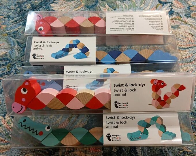 Twist & Lock Animal Toys