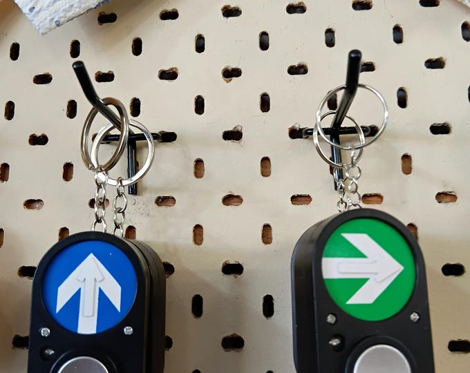 Traffic Light Keychain
