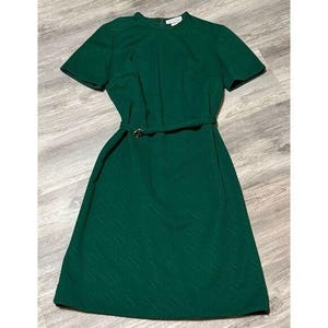 Joan Curtis beautiful green vintage dress size 14