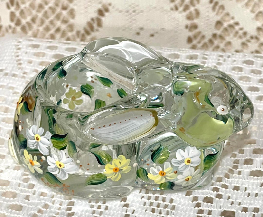 フェントン　Fenton 花瓶　ハニーサックル　ドット　レア Fenton? Beautifully Hand Painted Bunny Candle Holder. - Etsy