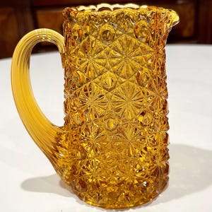 Hobbs and Brockunier Daisy and Button Small Pitcher