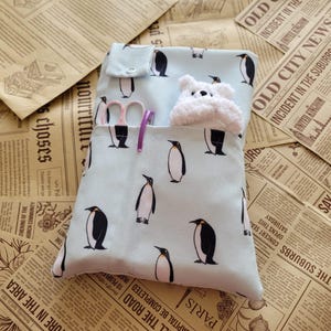Handgemaakte penguenboekhoes | Leuk boekenetui | Terug naar school | Cadeau voor hem | Penguen-tablethoes