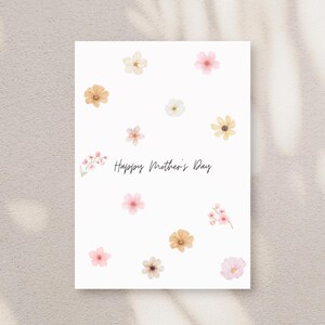 Carte de fête des mères de 5 x 7 po. – motif floral aquarelle imprimable, carte de voeux numérique minimale, téléchargement immédiat