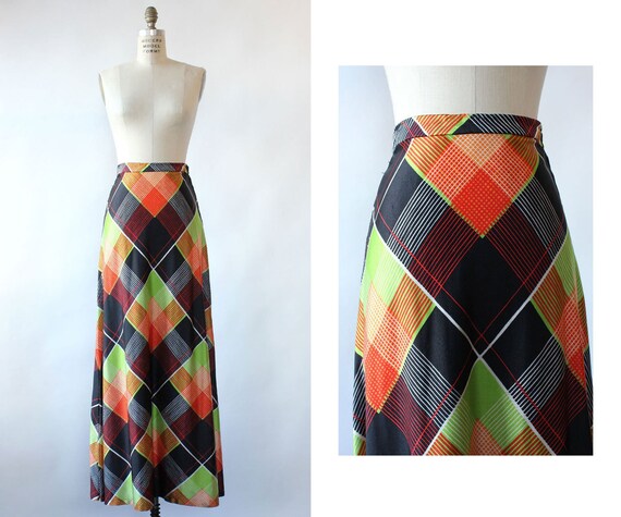 Electric Plaid Maxi Skirt M • 70s Maxi Skirt • Vin