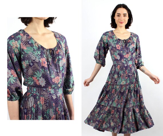 Wildflower Pleated Peasant Dress S/M • 70s Dress •