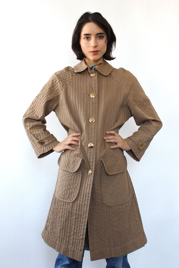 Pintucked Khaki Trench Coat S • 70s Trench Coat •